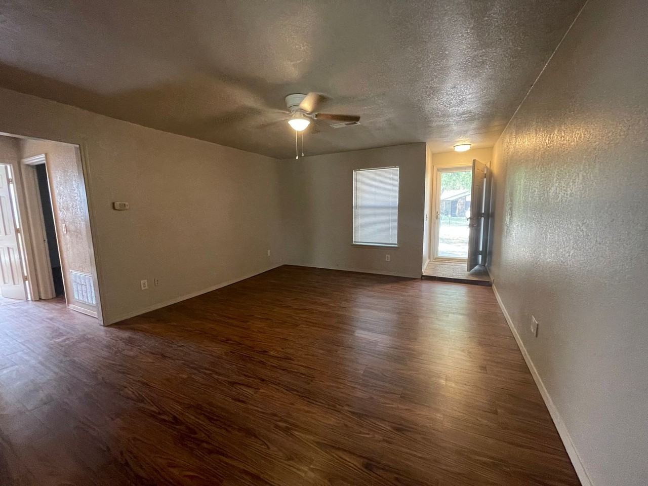 13645 South 287th East Avenue - Photo 2 of 12