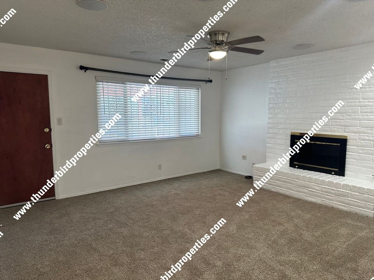 7208 Cindy Dr Ne - Photo 3 of 19