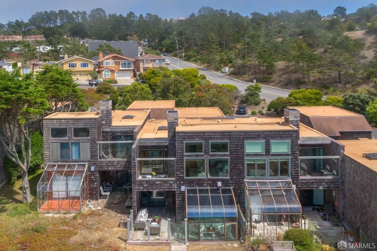 274 Beachview Ave #17 - Photo 3 of 24