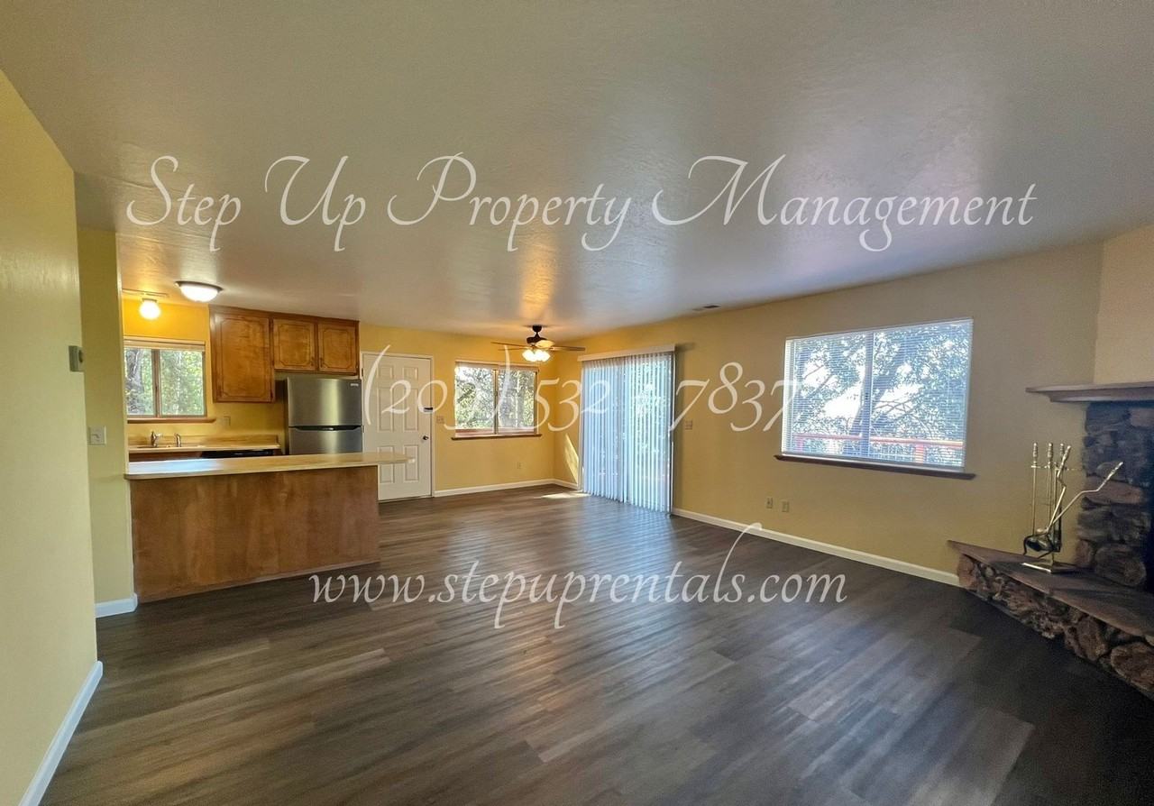 20356 Honey Ln - Photo 3 of 24