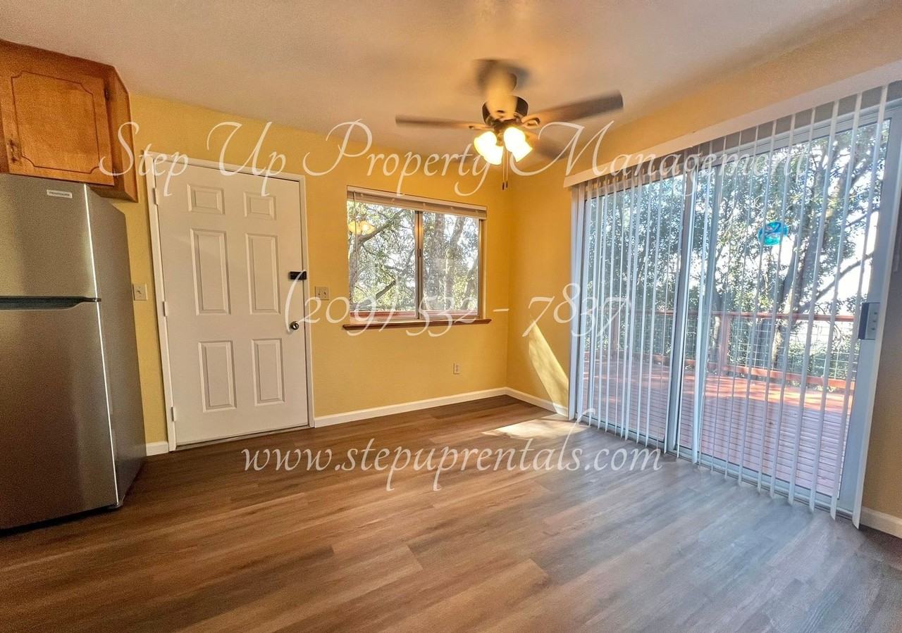 20356 Honey Ln - Photo 4 of 24