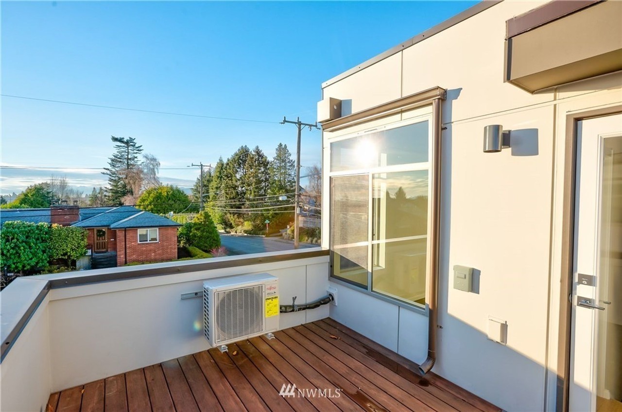 1829 Nw 85th St - Photo 3 of 14
