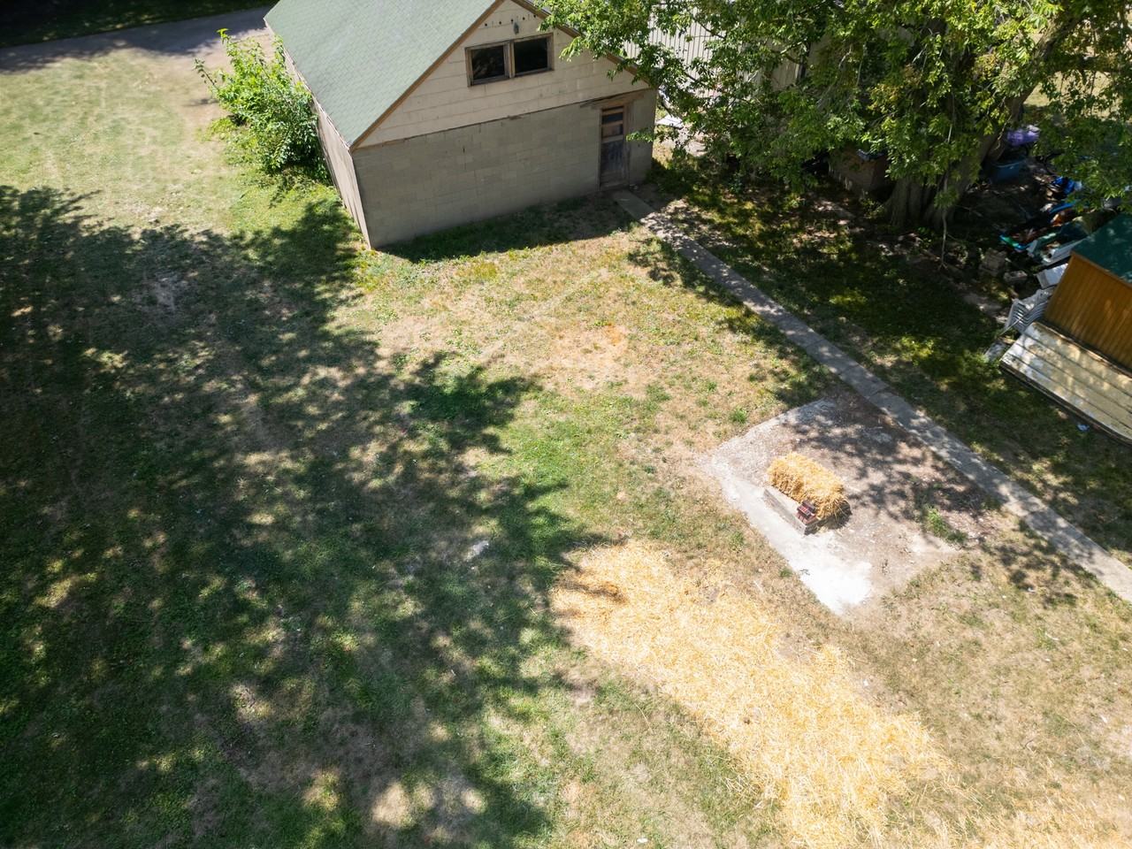 113 Pike St #NA - Photo 2 of 16