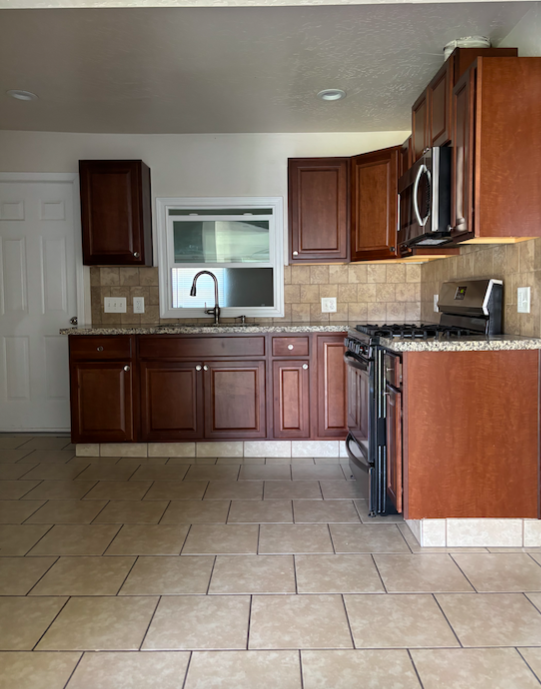 1718 King Ave #NA - Photo 2 of 11