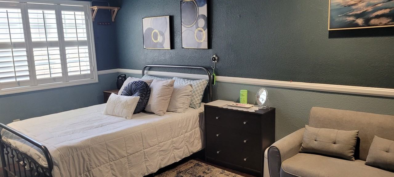 870 E Morgan St #A - Photo 4 of 17