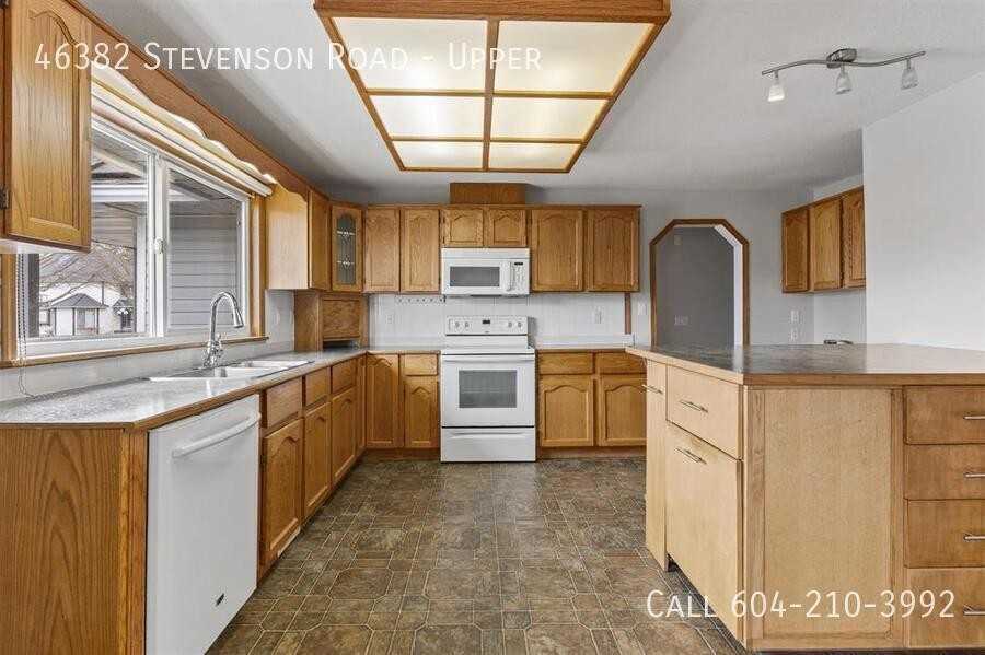 46382 Stevenson Rd - Photo 2 of 15