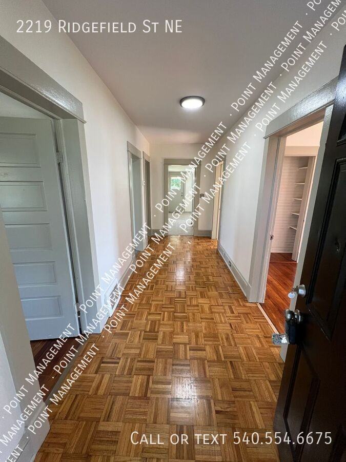 2219 Ridgefield St Ne - Photo 2 of 14