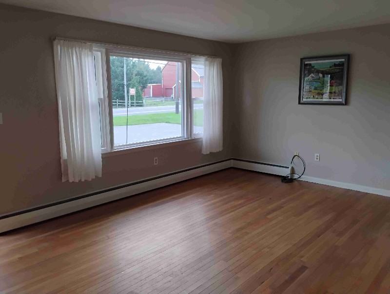 2170 W Main St - Photo 3 of 9