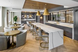 featured image of 700 Huron Ave