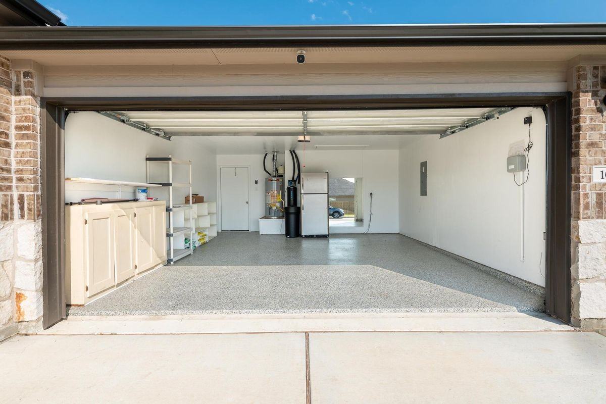 105 Black Wolf Run - Photo 7 of 25