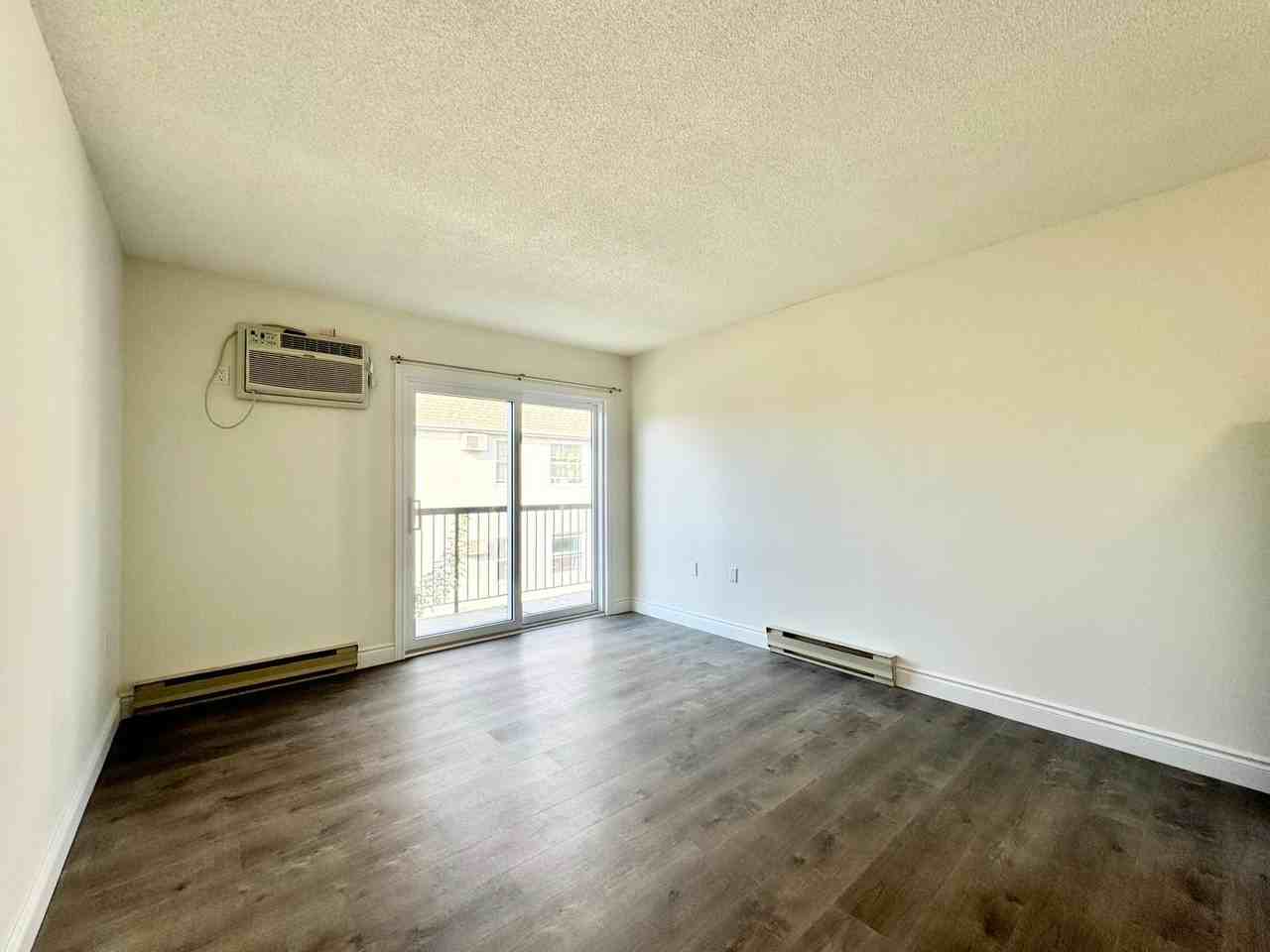 41 Empire St #7 - Photo 2 of 9