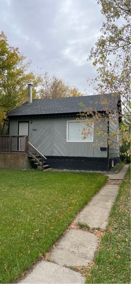 1241 Princess St #1 - Photo 2 of 10