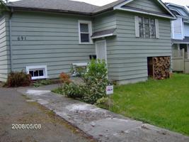 featured image of 691 Blue Mountain St