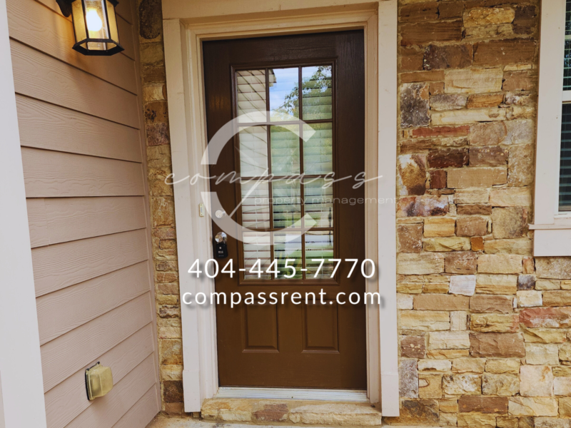 271 Shaw Dr - Photo 3 of 34