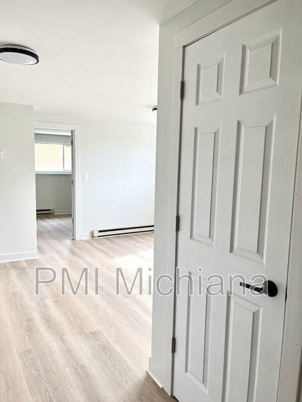 2254 Huey St - Photo 3 of 7