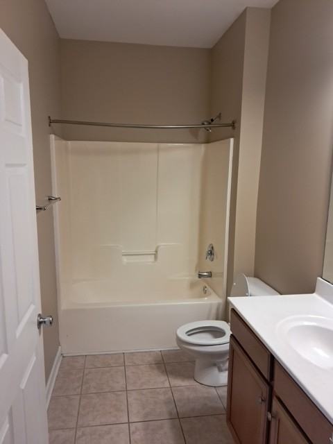 5238 Christian Dr - Photo 4 of 10