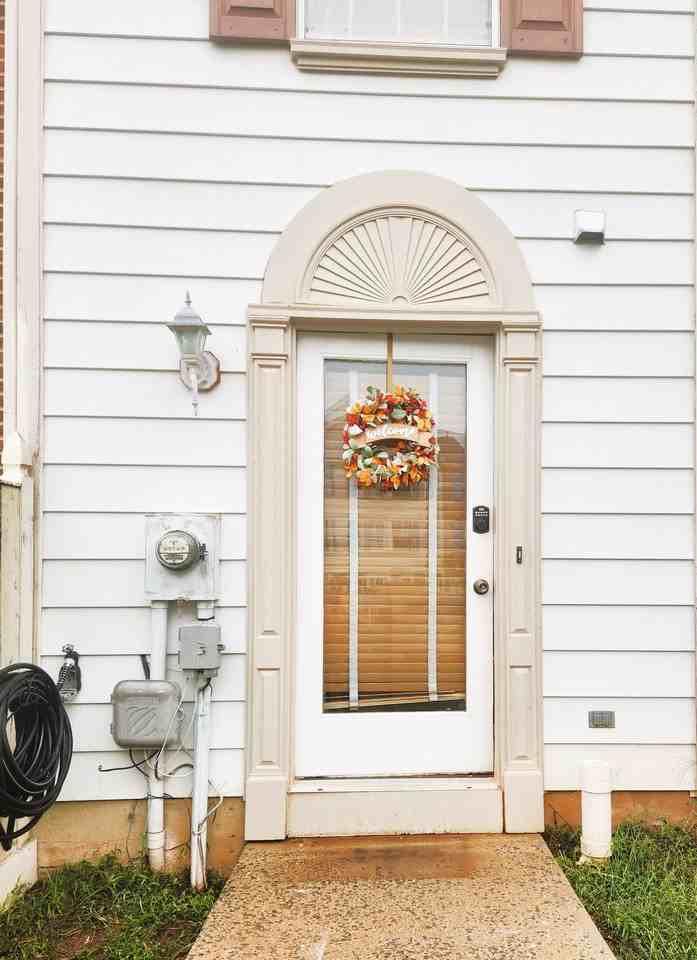 557 Cascade Way - Photo 3 of 26