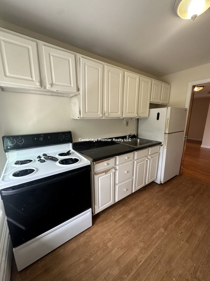 Tufts St #506 - Photo 6 of 14