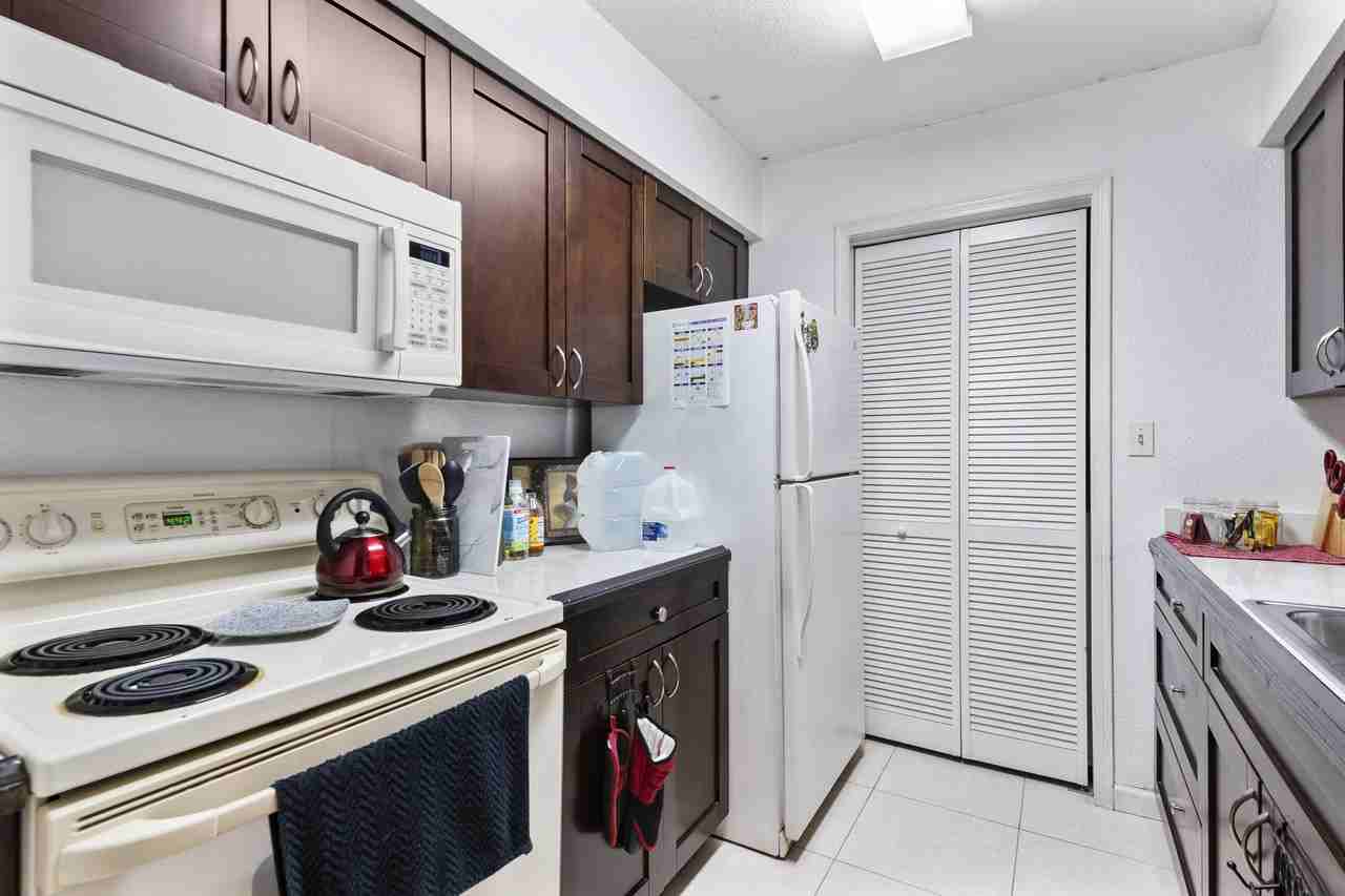 755 Riverside Drive #0000 - Photo 2 of 19