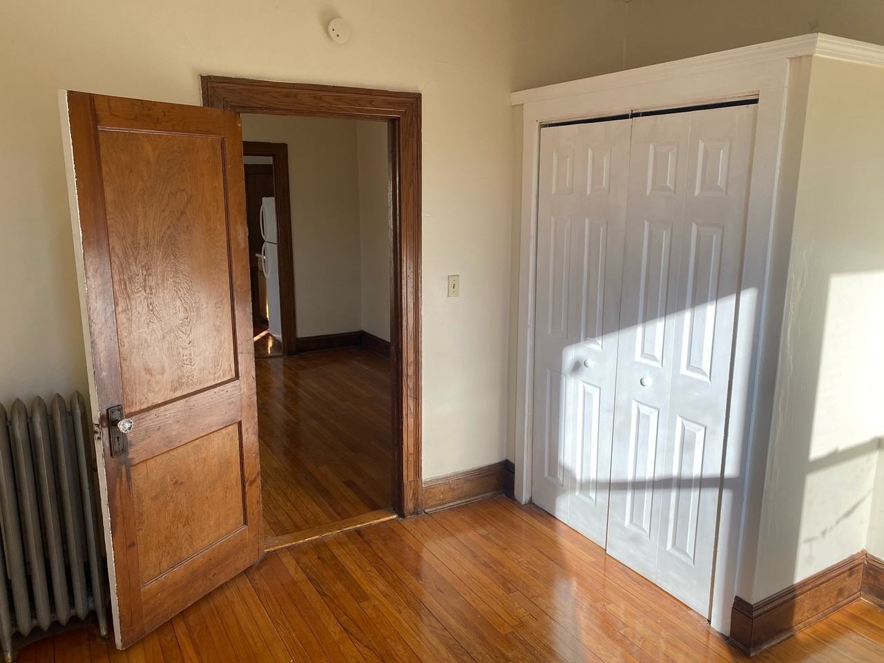 29 Charter Oak Place - Photo 2 of 7