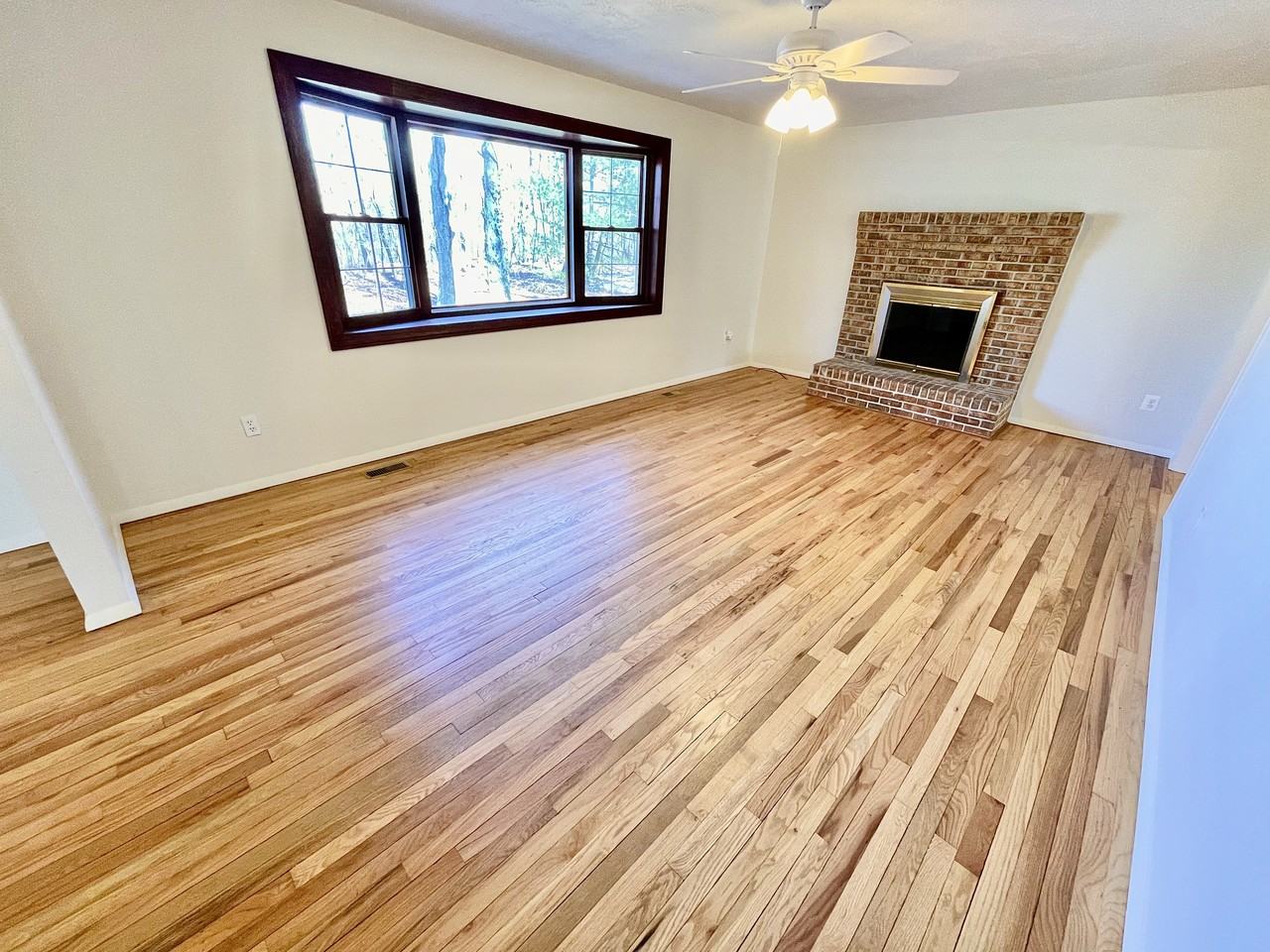 21628 Parker Road - Photo 4 of 35