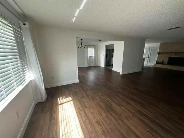 3228 Davis St - Photo 2 of 12