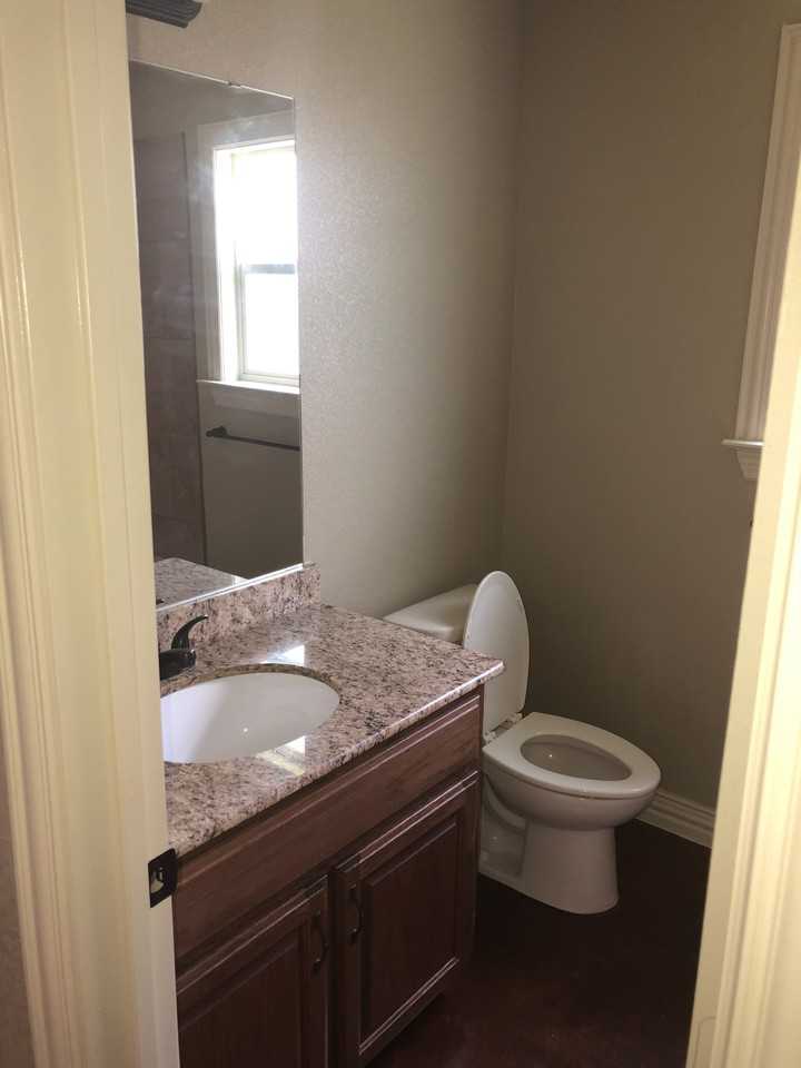 914 Ferrara Circle #B - Photo 6 of 11