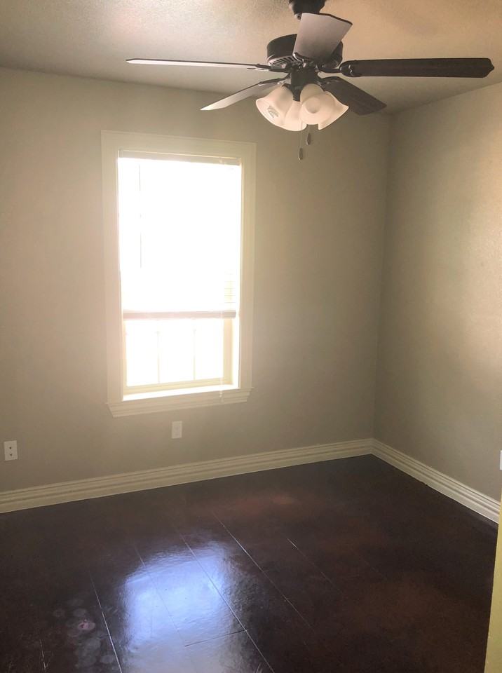 914 Ferrara Circle #B - Photo 7 of 11