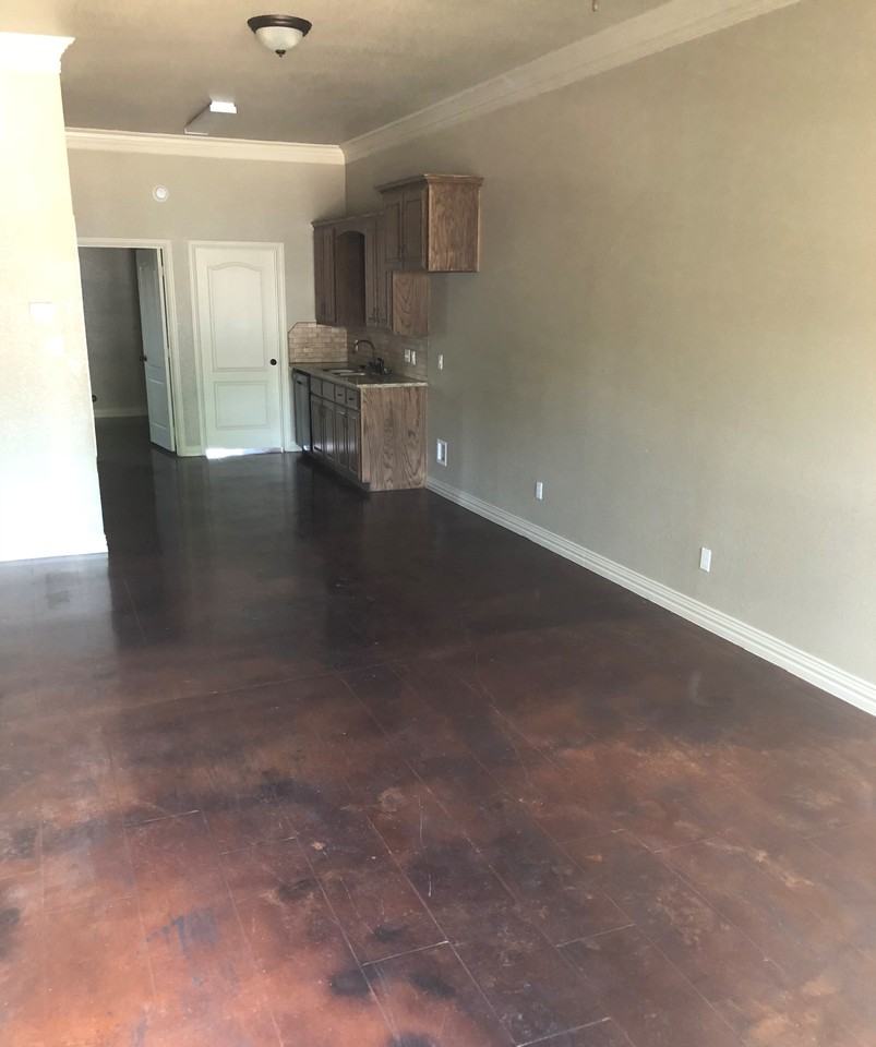 914 Ferrara Circle #B - Photo 2 of 11