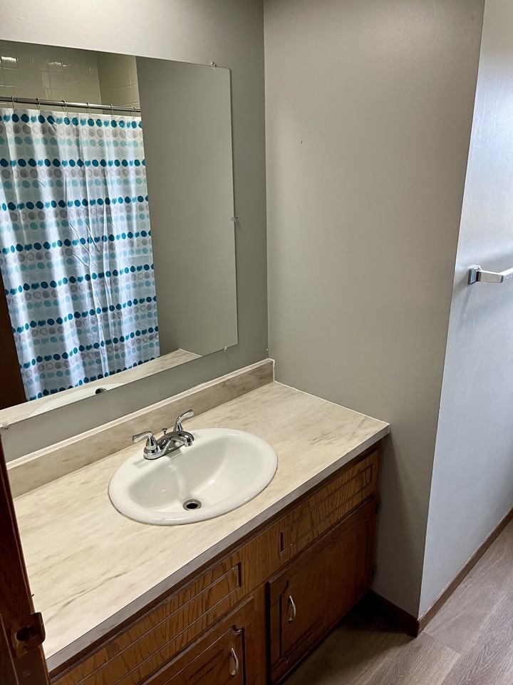 168 S Tower Rd - Photo 3 of 18