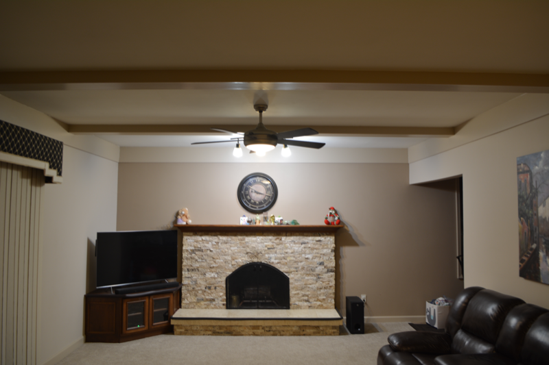 1095 Trevino Dr - Photo 2 of 16