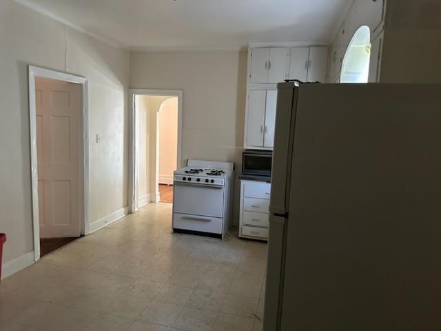 3410 Gwynns Falls Pkwy #1stFL - Photo 3 of 7