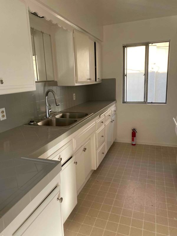 2124 La Canada Crest Dr #3 - Photo 2 of 7