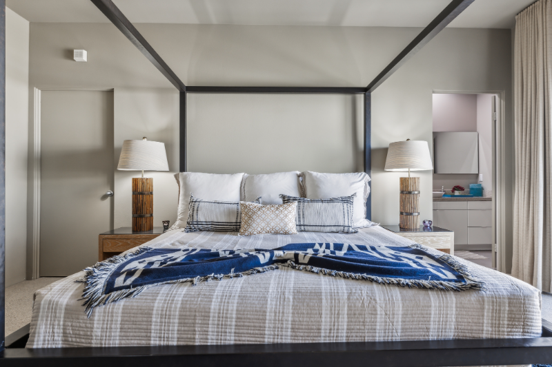 1506 E Baristo Rd - Photo 3 of 19