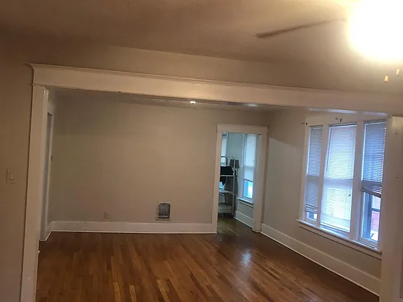 122 Barton Avenue #2 - Photo 4 of 20