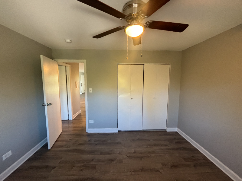 4542 Heartland Dr #E - Photo 5 of 7