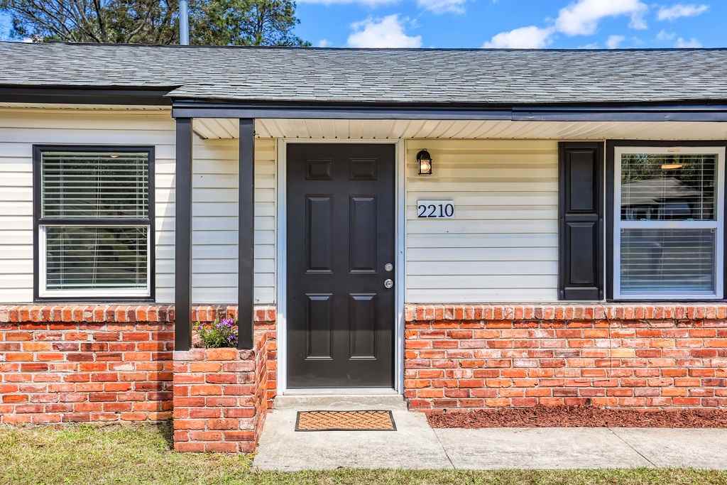 2210 North Fernwood Drive #NA - Photo 5 of 25