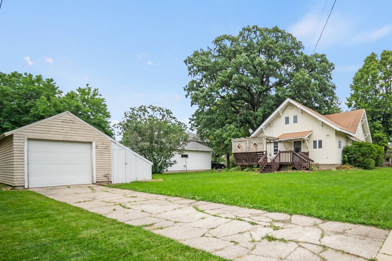 820 S Grove Ave #NA - Photo 2 of 15