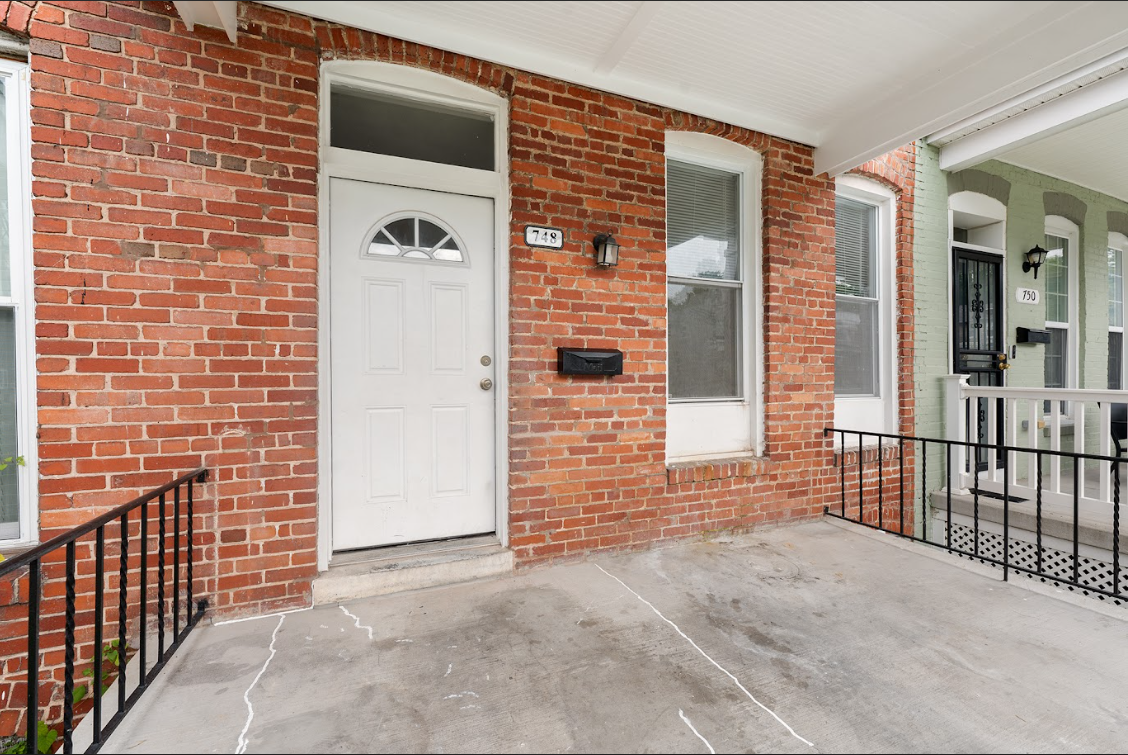 748 Mccabe Ave - Photo 2 of 23