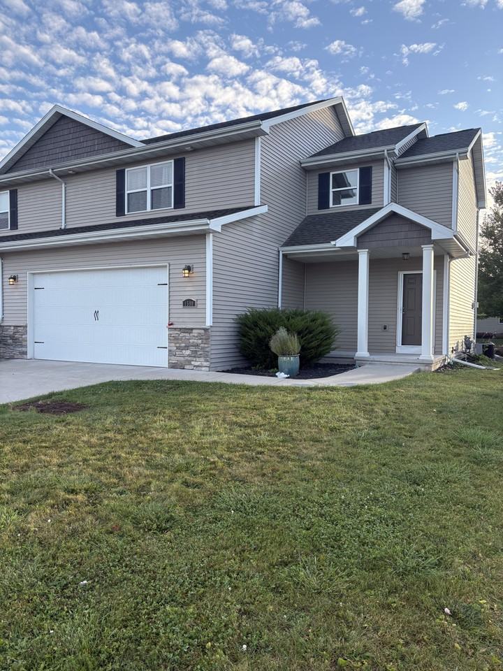 1590 Pond View Dr #1 - Photo 2 of 22