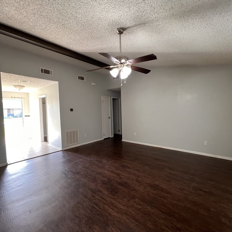 1609 Espoir Dr #NA - Photo 3 of 25