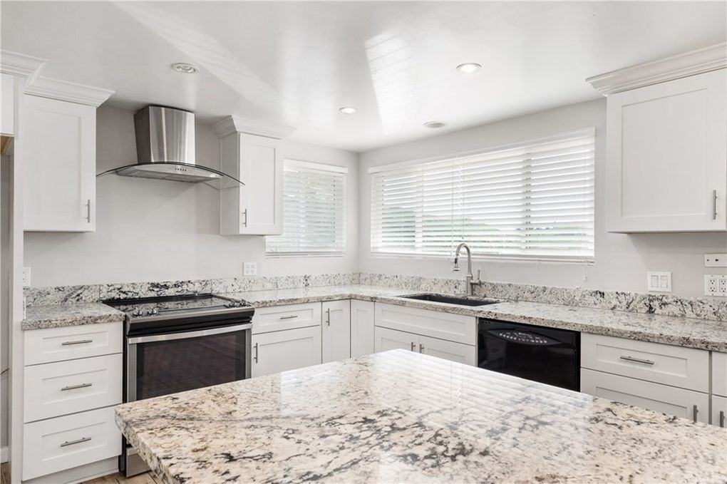 29280 Mammoth Pl #NA - Photo 6 of 27