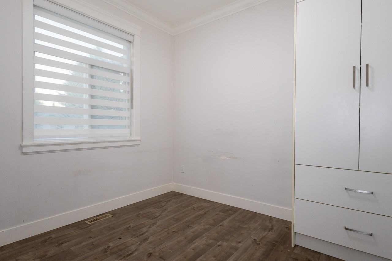2710 Victoria Street - Photo 3 of 46
