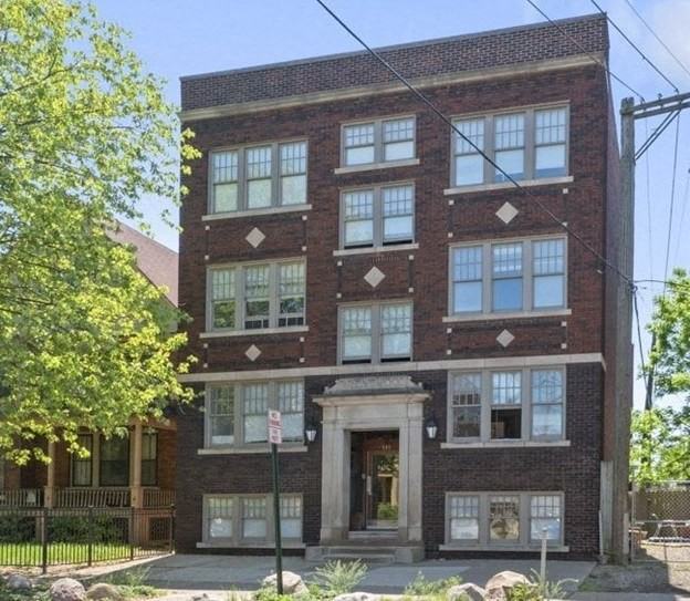 The Brentwood - Photo 2 of 15