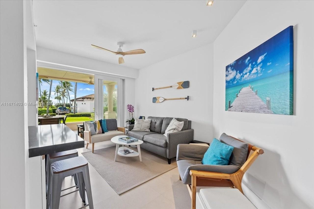 15713 Fisher Island Dr #15713 - Photo 7 of 50