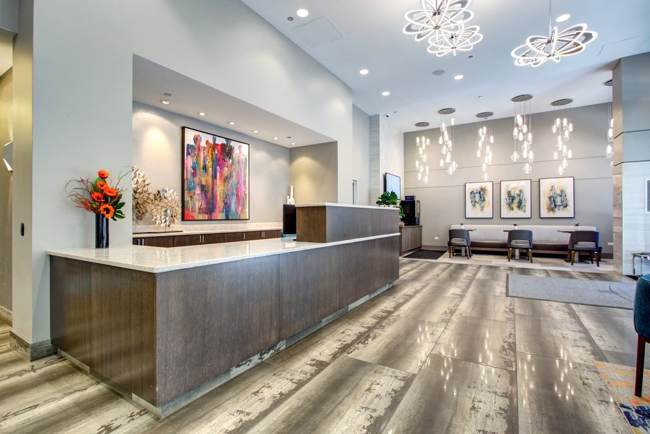 180 North Jefferson - Photo 7 of 26