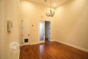 featured image of 565 Evergreen Ave #3F