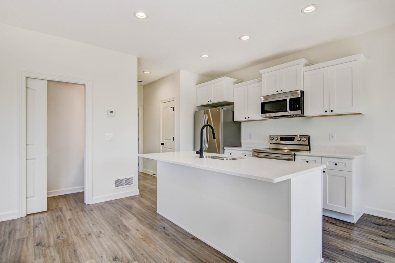 2453 Cedarwood Lane - Photo 2 of 26