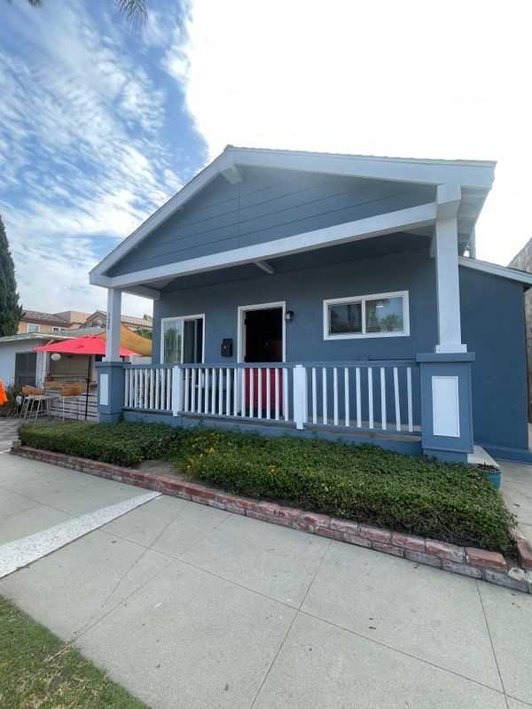 122 10th St ##A - Photo 3 of 15