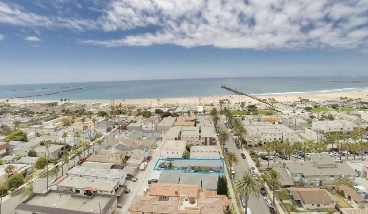 122 10th St ##A - Photo 4 of 15